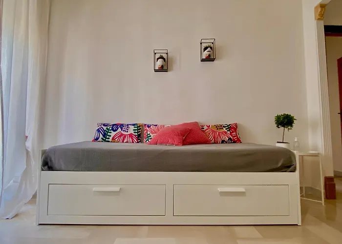 Guest House Service - Game Apartment